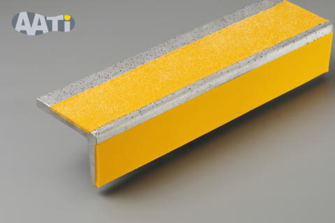 SN293WL84 Cast Metal Antislip Stair Nosing